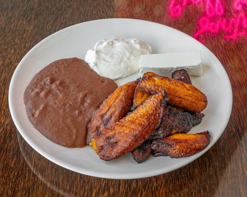 Fried Plantains: Sweet plantains with beans.